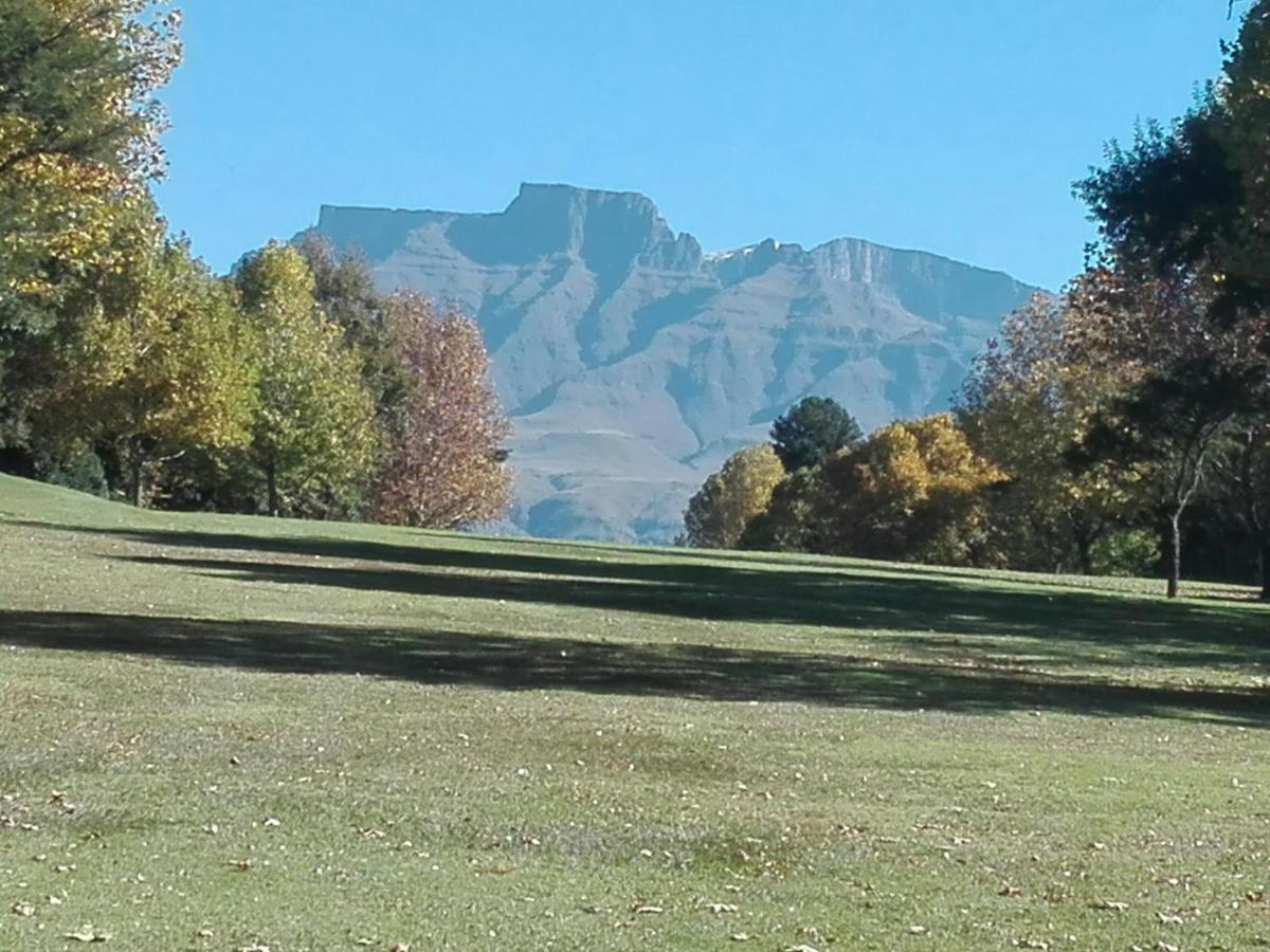 Misty Peaks Cloudlands Villa Bergview Buitenkant foto